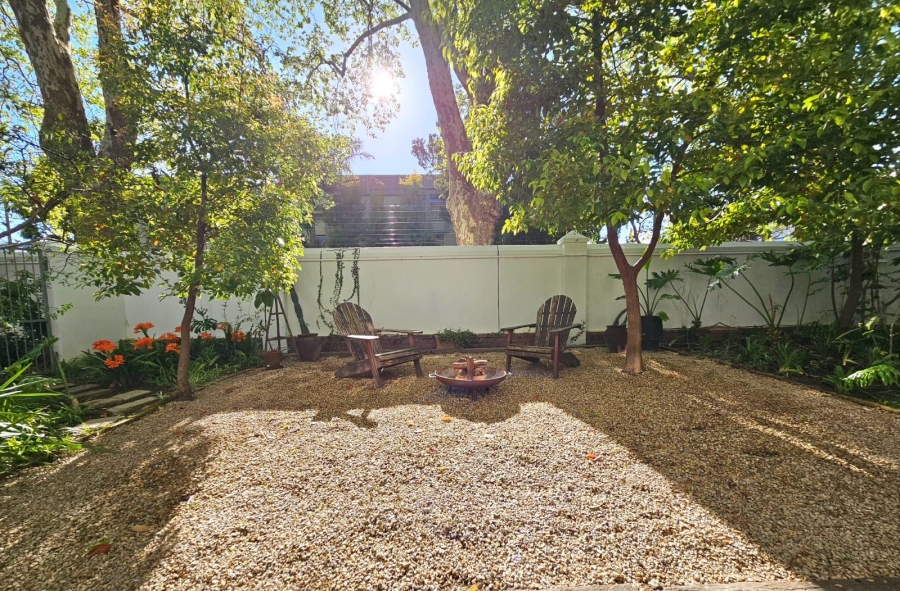 2 Bedroom Property for Sale in Stellenbosch Central Western Cape